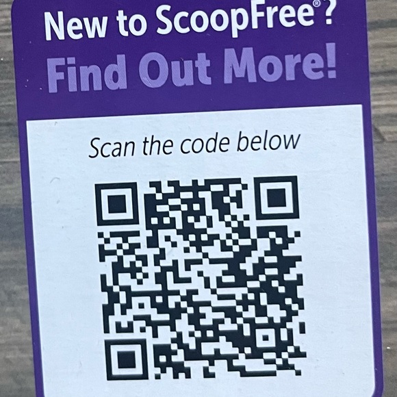 Auto scooping cat litter box.Easy and convenient. Used briefly. works great! - Picture 9 of 10